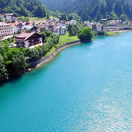 Albergo Meuble Victoria Auronzo di Cadore Bagian luar foto