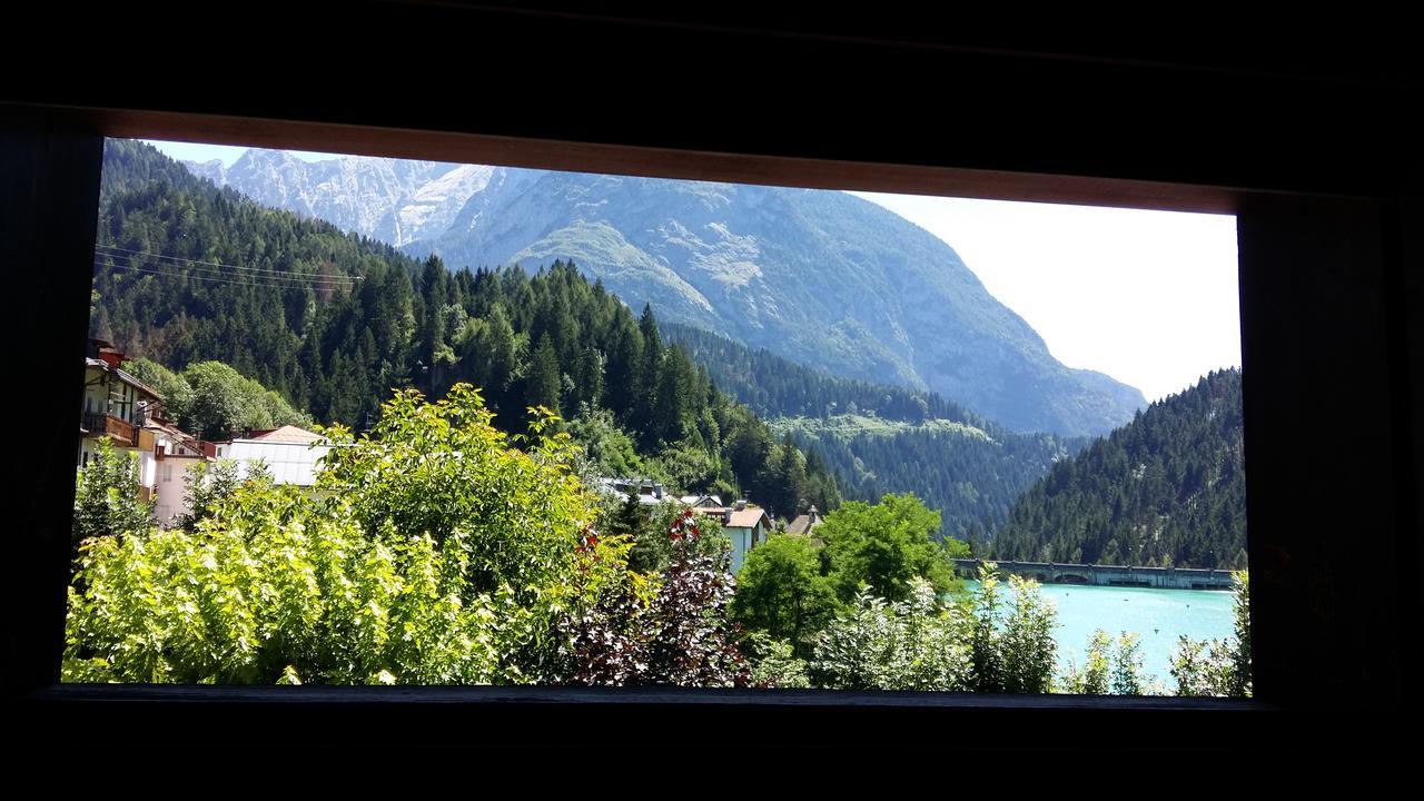 Albergo Meuble Victoria Auronzo di Cadore Bagian luar foto